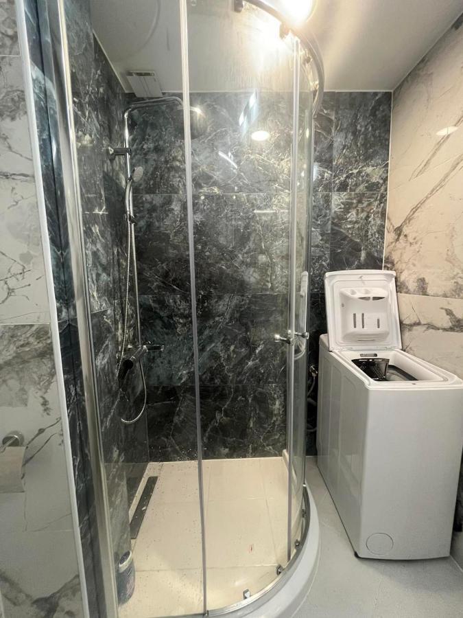 Studio "Victoria" Burgas Extérieur photo